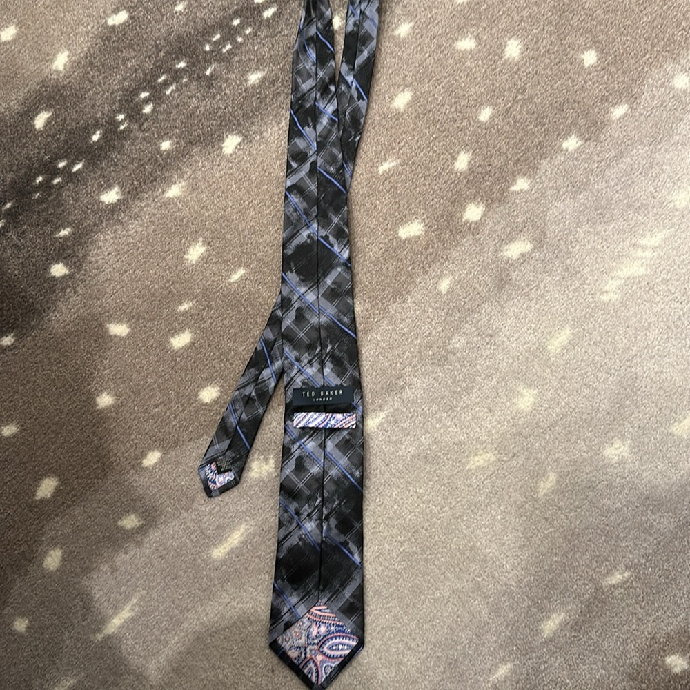 ted baker tie - Picture 3 of 3